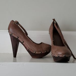 Aldo Brown Leather Platform Heels